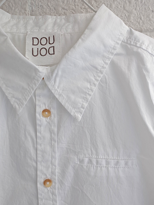 イタリア子供服　ボーイズコットンシャツ　DOUUOD
