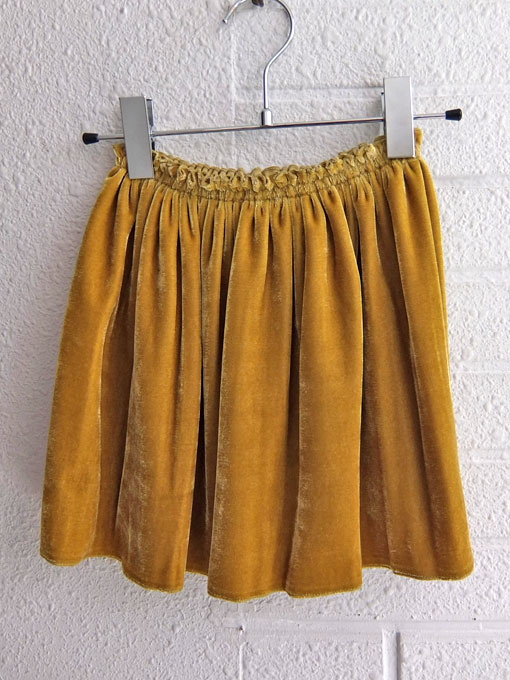 イタリア子供服 DOUUOD 秋冬コレクション ベルベットギャザースカート