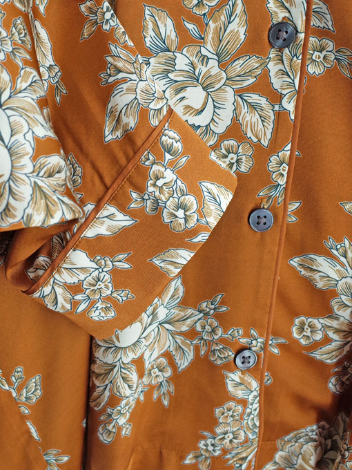 パリジェンヌに人気のフレンチカジュアルブランド　soeur 　2018秋冬コレクション　ビスコースボタニカルパジャマシャツ