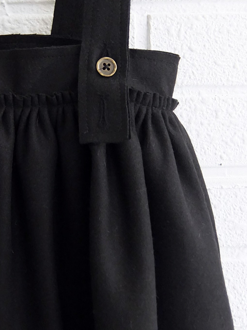 Little Creative Factory　サスペンダースカート