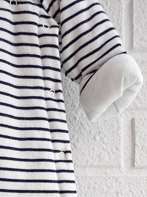 petit bateau プチバトー マリニエールフード付前開きロンパース