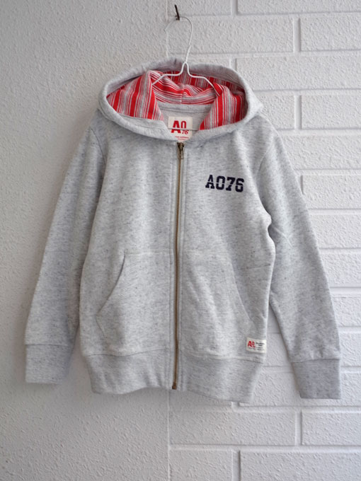 ベルギー子供服 AMERICAN OUTFITTERS アメリカンアウトフィッターズ AO76 フードパーカー