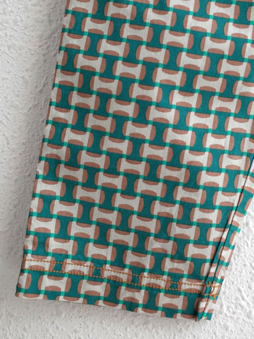 CARAMEL キャラメル caramel baby&child Cornel Trouser, Emerald Geo プリントコットンパンツ