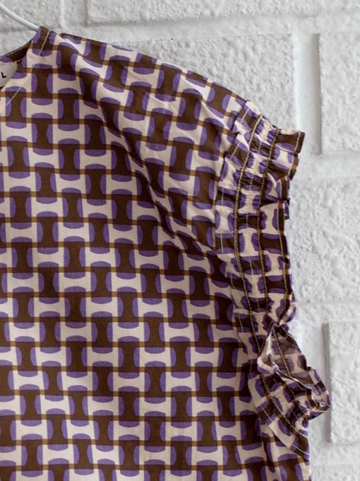 CARAMEL キャラメル caramel baby&child Lavender Top, Lilac Geo Print プリントノースリーブブラウス