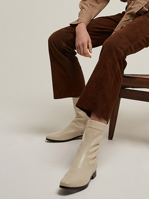 パリジェンヌに人気のフレンチカジュアルブランド　soeur スール　レザーブーツ