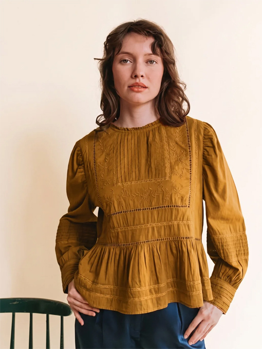 emile et ida woman　EGLANTINE　アイレットレースブラウス