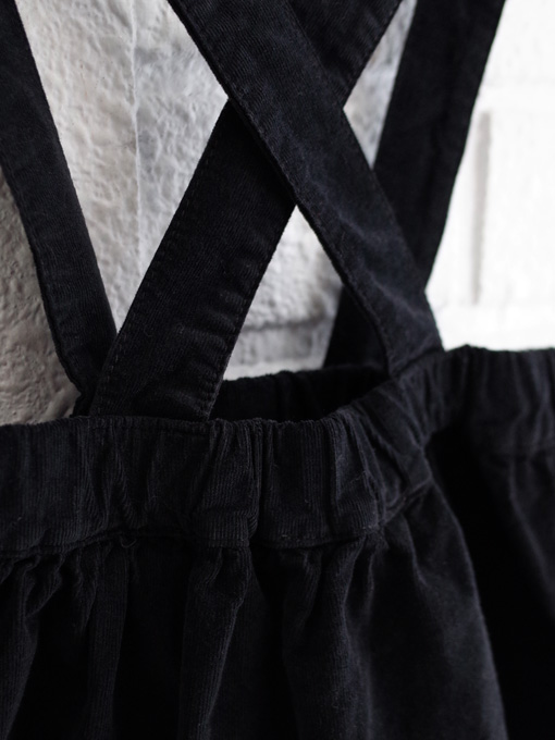 イタリア子供服　BABE&TESS　細コーデュロイサスペンダースカート