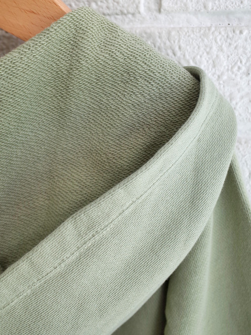 ベルギー子供服　Heart of Gold liz to dirk　フードスウェットパーカー