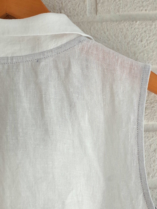 Le vestiaire de jeanne VDJ Sleeveless shirt white linen 丸襟リネンノースリーブブラウス