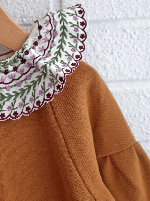 刺繍レース襟トレーナー　emile et ida　フランス子供服