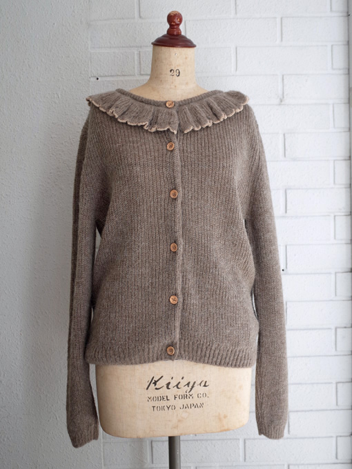 アルパカ混フリル襟ニットカーディガン　フランス大人服　レディース　emile et ida woman
