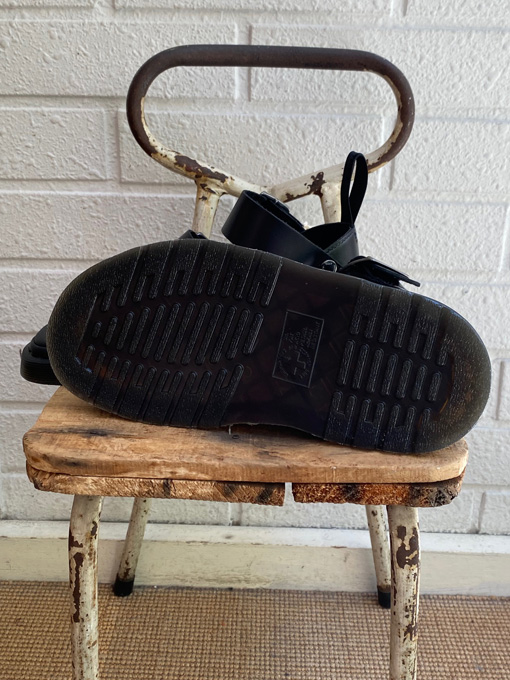 Dr. Martens GRYPHON サンダル OTTI オッティ パリやイタリア