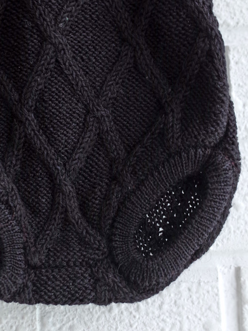 Little creative factory　リトルクリエイティブファクトリー　ベビー　アランニットロンパース