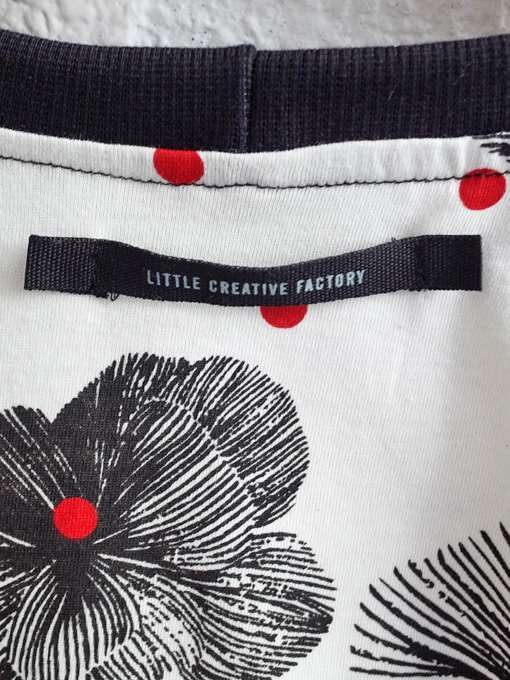 Little creative factory　リトルクリエイティブファクトリー　フラワープリント長袖Tシャツ