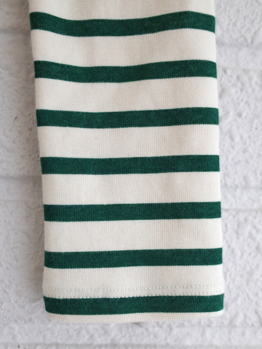 weekend house kids. Winter garden Striped leggings