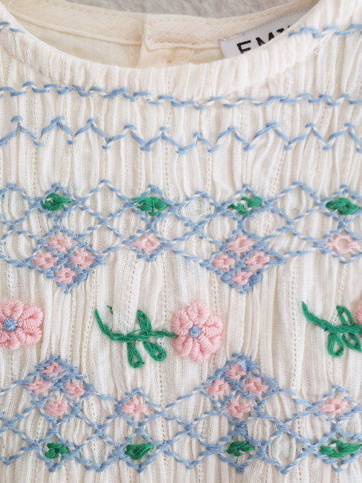 emile et ida kids　エミールエイダ　スモッキング刺繍ロンパース