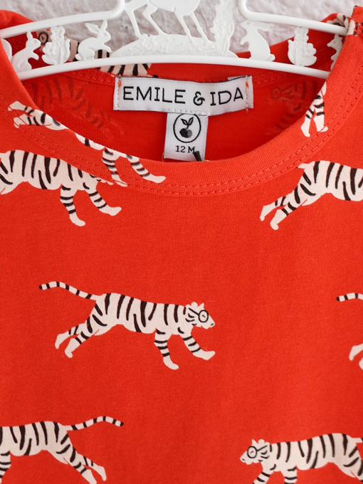 emile et ida　Red tigers organic cotton T-shirt　ボーイズ　タイガープリントTシャツ
