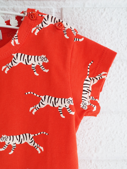emile et ida　Red tigers organic cotton T-shirt　ボーイズ　タイガープリントTシャツ