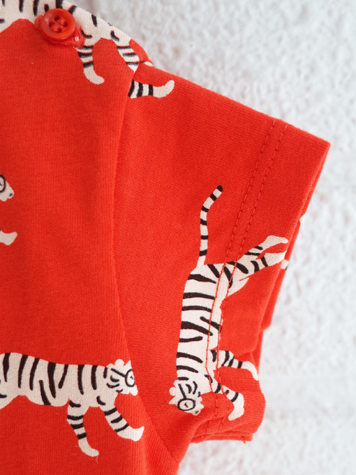 emile et ida　Red tigers organic cotton T-shirt　ボーイズ　タイガープリントTシャツ