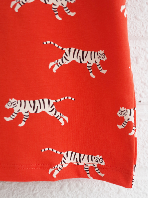emile et ida　Red tigers organic cotton T-shirt　ボーイズ　タイガープリントTシャツ