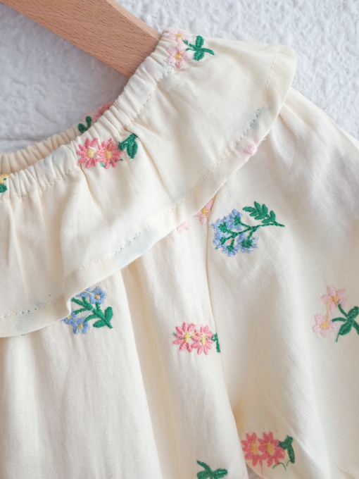 emile et ida kids エミールエイダ　Banana floral embroidered dress　小花刺繍ワンピース