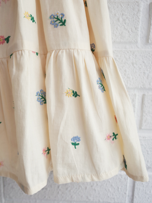 emile et ida kids エミールエイダ　Banana floral embroidered dress　小花刺繍ワンピース