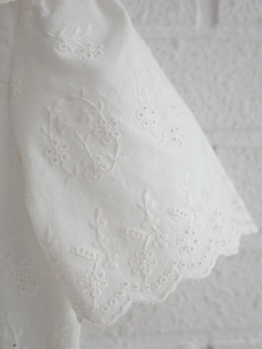 emile et ida kids　エミルーエイダ　White English embroidery blouse　英国刺繍半袖ブラウス