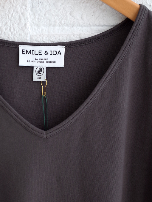 emile et ida woman エミールエイダ Asphalt organic cotton ruffled V-neck T-shirt オーガニックVネックTシャツ