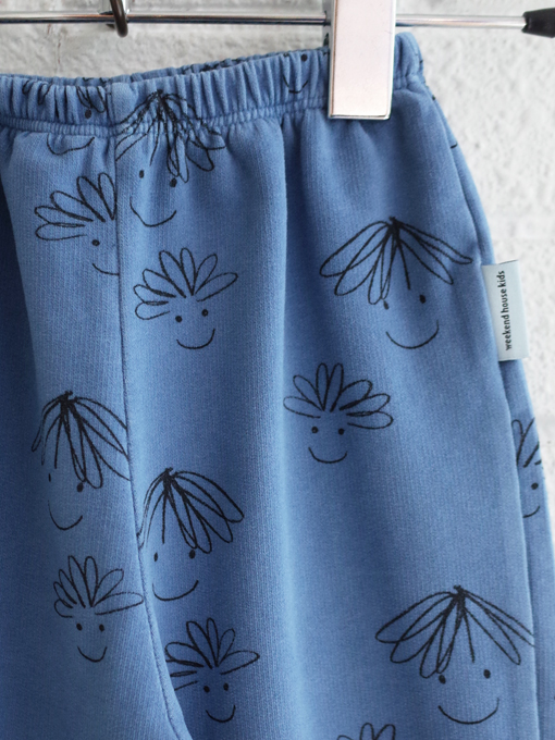 weekend house kids.　ウイークエンドハウスキッズ　Happy faces all over baby sweatpants　ベビータンクトップ