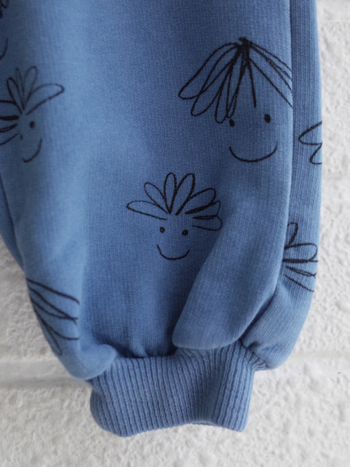weekend house kids.　ウイークエンドハウスキッズ　Happy faces all over baby sweatpants　ベビータンクトップ