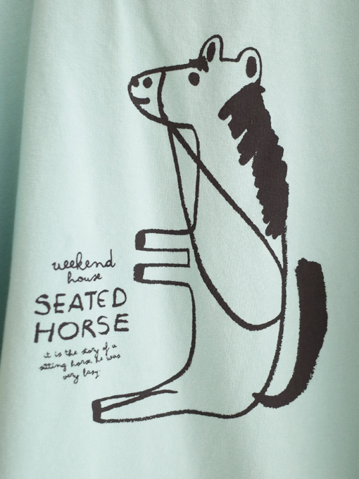 weekend house kids.　ウイークエンドハウスキッズ　Seated horse t-shirt　キッズプリントTシャツ