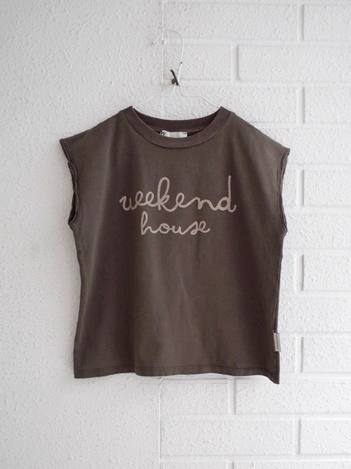 weekend house kids.　ウイークエンドハウスキッズ　Weekend logo t-shirt no sleeve　キッズノースリーブTシャツ