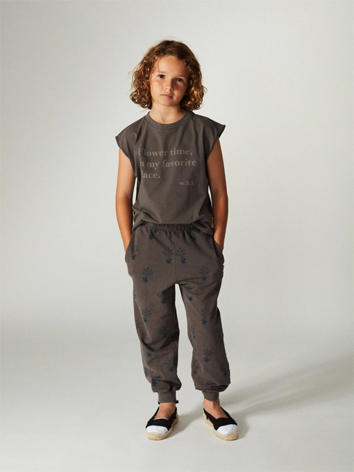 weekend house kids.　ウイークエンドハウスキッズ　Bouquet all over sweatpants　キッズスウェットパンツ