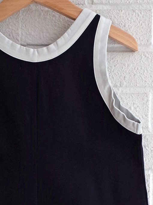 aulutin　オゥルティン　日本ブランド　タンクトップ