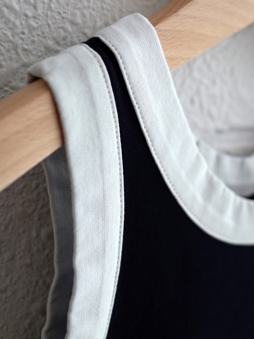 aulutin　オゥルティン　日本ブランド　タンクトップ