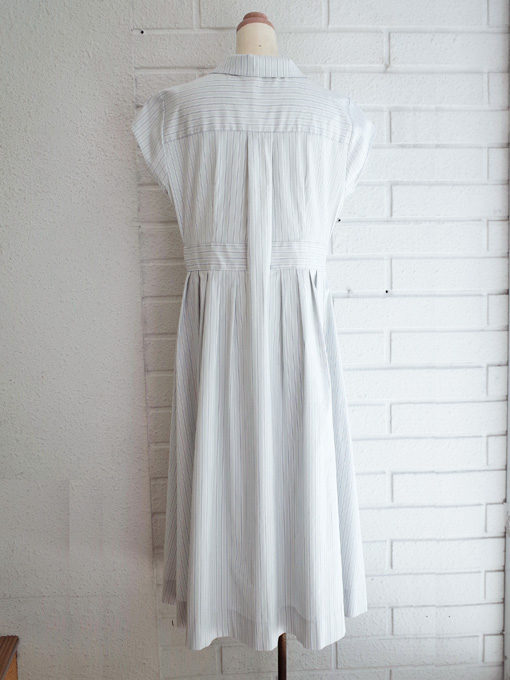 aulutin　オウルティン　フレンチスリーブシャツワンピース