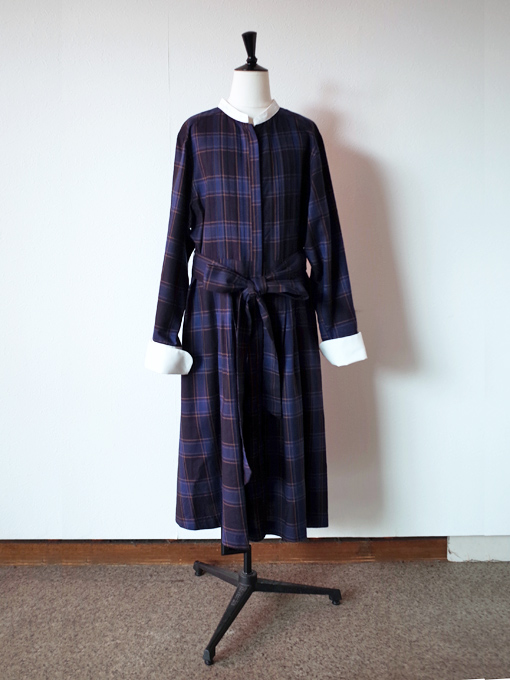 aulutin 　ピンタックシャツワンピース