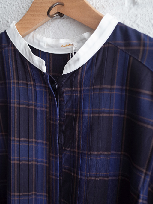 aulutin 　ピンタックシャツワンピース