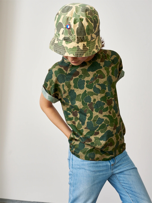 ボーイズ　迷彩プリントTシャツ