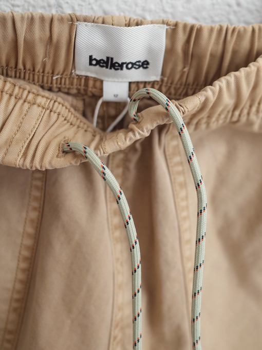 bellerose kids　コットンチノショートパンツ