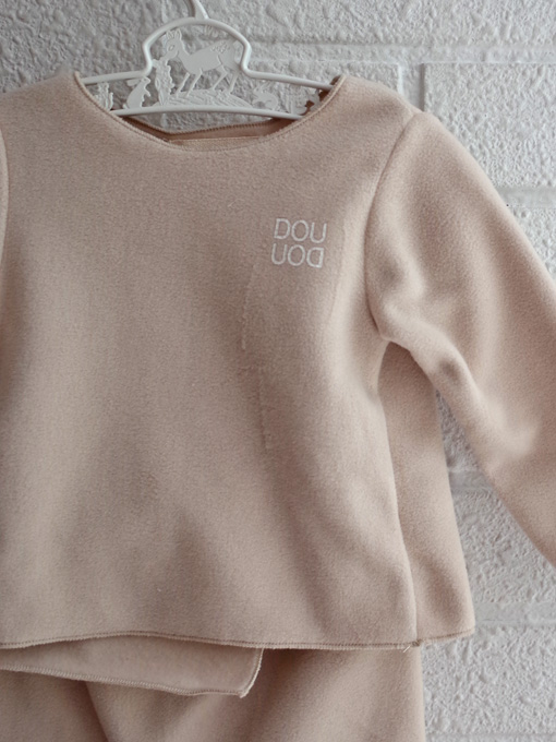イタリア子供服 DOUUOD ベビーセットスーツ カシュクールカーディガン&足つきレギンス