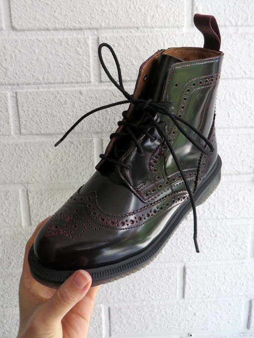 Dr. Martens ドクターマーチン KENSINGTON DELPHINE アルカディア CHERRY RED ARCADIA