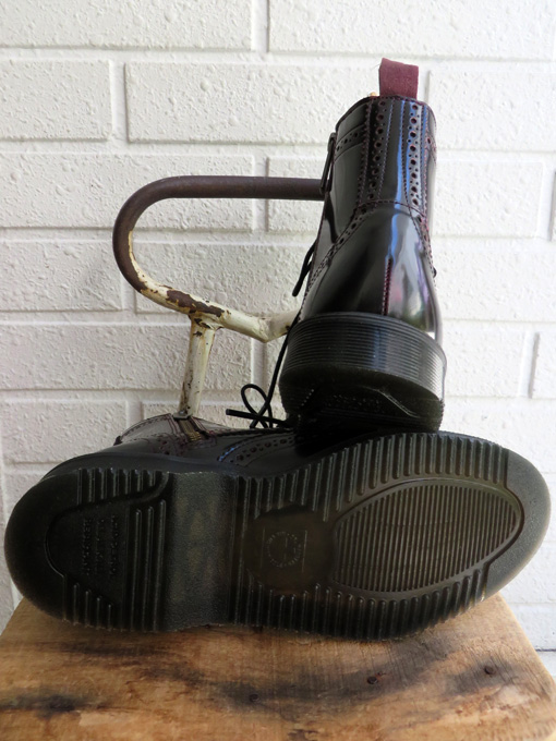 Dr. Martens ドクターマーチン KENSINGTON DELPHINE アルカディア CHERRY RED ARCADIA