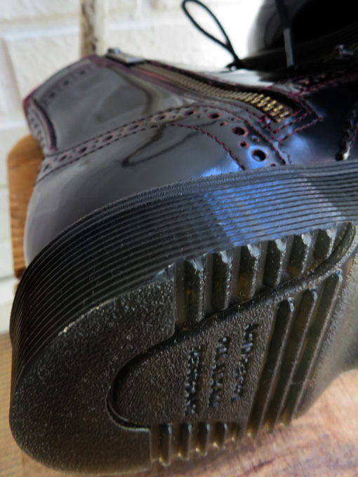 Dr. Martens ドクターマーチン KENSINGTON DELPHINE アルカディア CHERRY RED ARCADIA