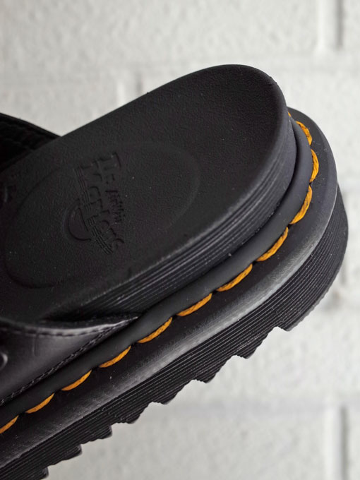 Dr.martens ドクターマーチン KASSION フィッシャーマン サンダル