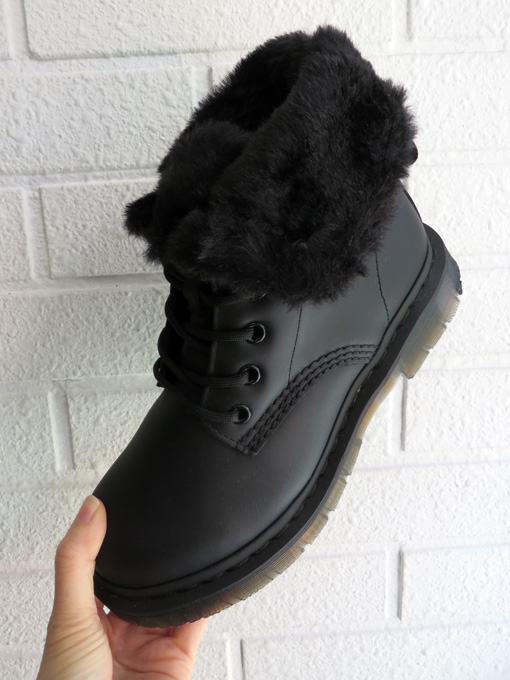 Dr. Martens ドクターマーチン WINTER GRIP 1460 8ホール KOLBERT BLACK SNOW PLOW WP & WAXY WATERPROOF
