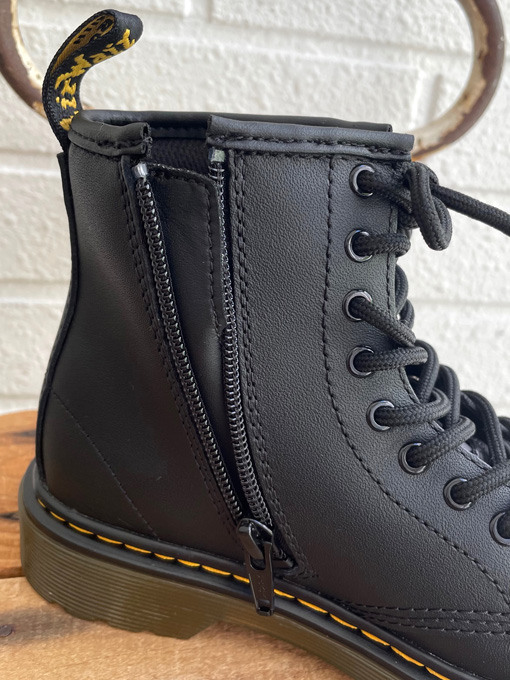 Dr.martens ドクターマーチン　キッズ　1461 MONO 3 ホール シューズ