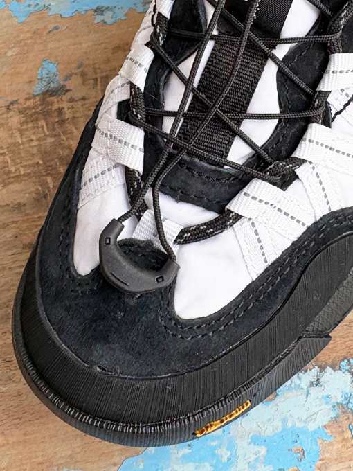 IWANO2 White/Black　Flower MOUNTAIN　フラワーマウンテン　スニーカー