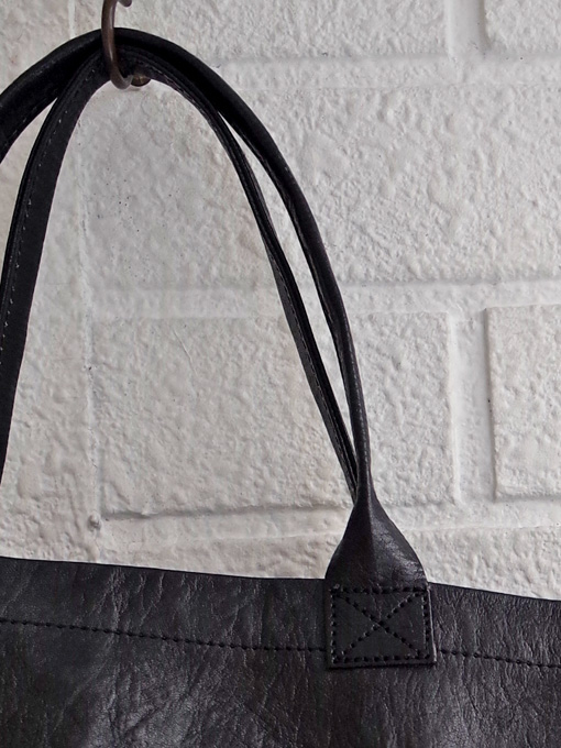 VDJ le vestiaire de cle レザートートバッグ
